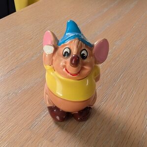 Vintage Walt Disney 2.5" Ceramic Cinderella Gus Mouse Made in Japan Figurine